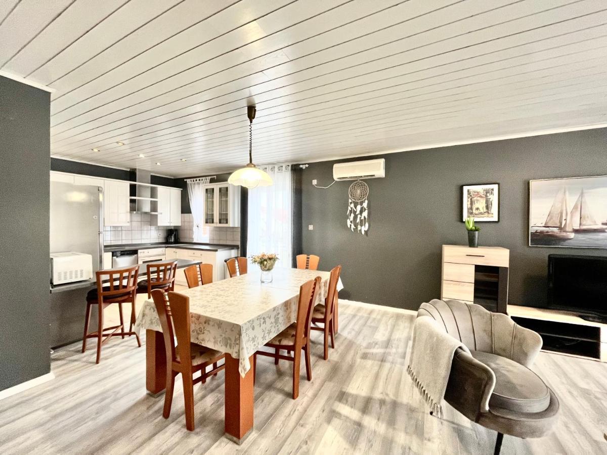 Apartments Rino ヴォディツェ エクステリア 写真